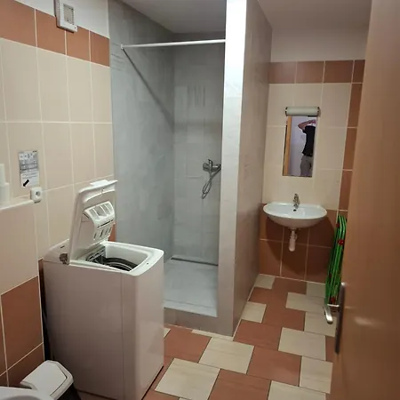 Partakova Hasicarna & *